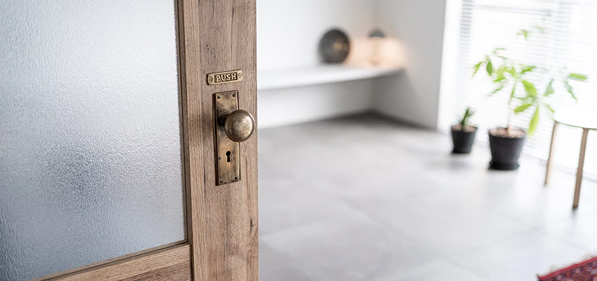 Deadbolt Door Lock Knob Repair in Queens, New York
